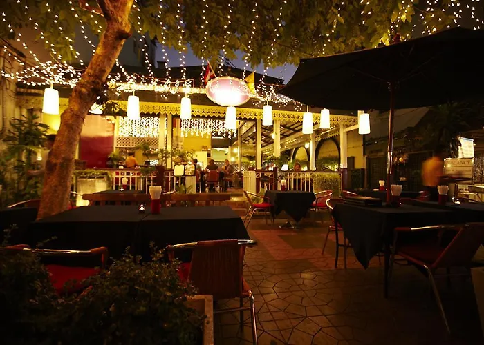 Tuptim Couette-café 2*